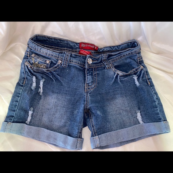 Red rivet shorts Clearance